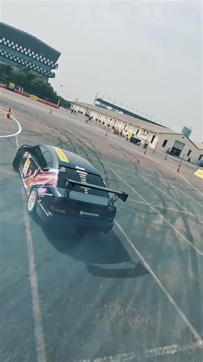 Drifting- the secret to making everything just look like a wow 😍👌 #JKTyreDriftChallenge #DriftingChallenge #Drifting #Drift #Powerslide #DriftMasters #JKTyreMotorsport | JK Tyre Motorsport