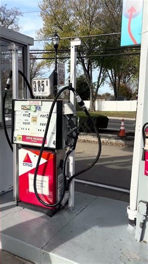 Old gas pumping machine in 2025