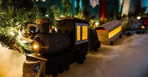Ken’s DIY Holiday Toy Trains