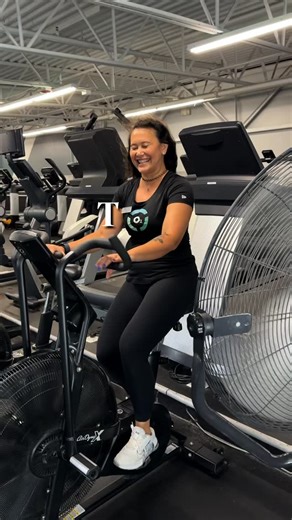 Meet Dreama, you’ll find her in any of our Wilmington clubs, and she is the vibe you didn’t know you needed in your club! 🏋️‍♂️ An awesome instructor 💪 A great team leader 🎉 and the ultimate party starter for our fitness community! We love and appreciate all the work she does and can’t wait to keep sharing more shoutouts to let the world know soon that there’s someone special in every O2 location 🙌 #EmployeeHighlight #TeamSpotlight #Leadership #Community #Wilmington #FitFam #o2fitness | O2 F