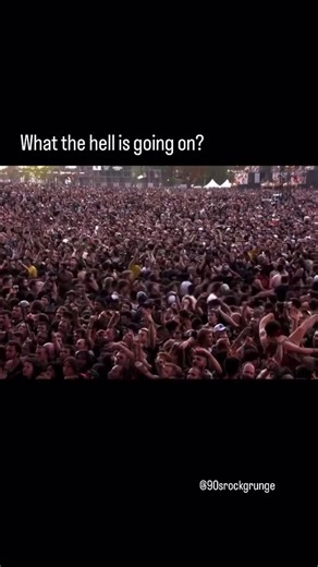 90’s Rock & Grunge on Instagram: "Limp Bizkit — Break Stuff (Live) Hellfest, Clisson 🇫🇷 | 2015 Pure nu-metal chaos. No filters, no apologies — Break Stuff live is all about release, aggression, and crowd energy at its peak. One riff, one shout, and the pit explodes. 💥🤘 #limpbizkit #breakstuff #numetal #hellfest #livemetal metal90s metalhistory moshpit metalheads fred durst numetalneverdie"