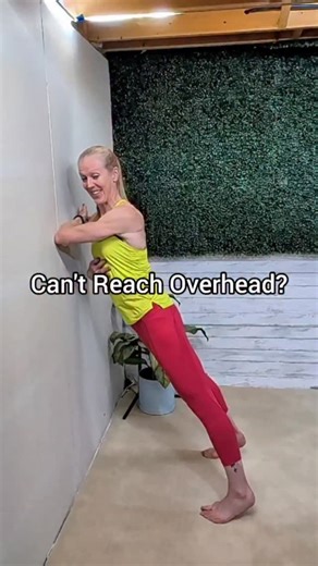 Can reach overhead? Struggling to reach that itch on your back? Your posterior shoulder capsule min be the culprit; by improving space within the shoulder capsule, our shoulder has more room to move into flexion (reaching overhead) and internal rotation (turning our biceps inwardly towards our midline) This stretch is like pigeon pose for your hips, but for your shoulders 🕊💪 Here are a couple variations: 1️⃣ Standing at a wall - be patient as it may be tricky to find, but when you do, you'll k