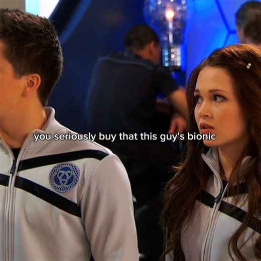 He's got my body, Bree's hair..." 😂 | Lab Rats.Chase Meets the Actor Playing Him in a