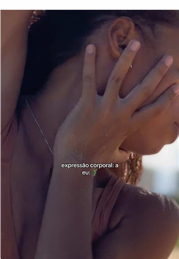 Exploring the Art of Ballet Dancing on Praia