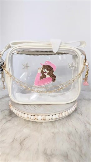 give me a stadium bag but make it cute! #stadiumpurse #clearcrossbody #pinmecowboy #hatpinqueen