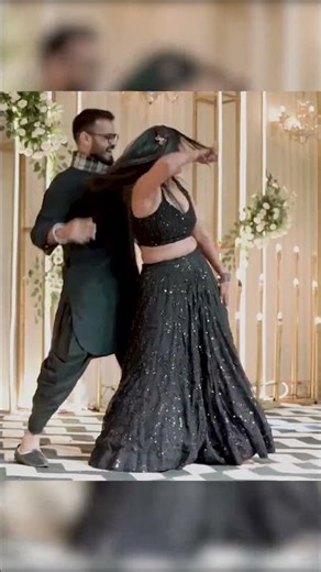 Radha teri Chunri | Radha | Girl Dance | Bride Sister Dance | Weddin Da Season | Sister And Brother|