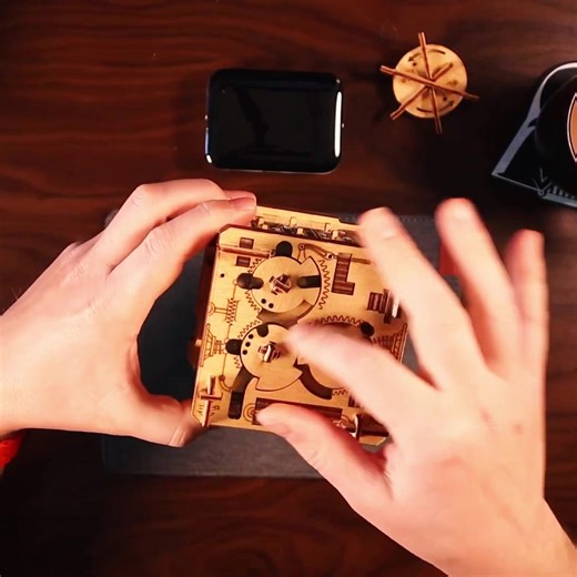 Cambridge Labyrinth Escape Room Puzzle Review