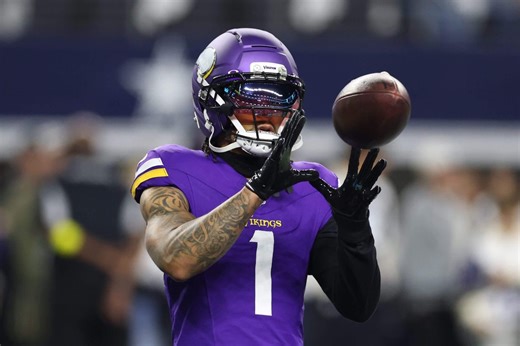 Raiders agree to free-agent deal with ex-Vikings WR Jalen Nailor: Sources