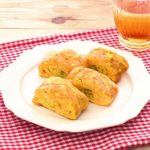 とろっとふわふわ♪ ダブルチーズの洋風卵焼きのレシピ動画・作り方 | デリッシュキッチン