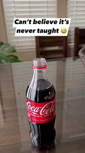 How | Magicianul Robert Tudor