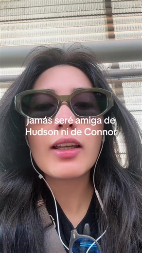 La pena de ser amiga de Hudson y Connor