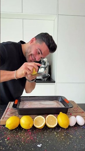 Der einfachste 🍋 Zitronenkuchen der Welt 😍Dieser Zitronen-Blechkuchen ist saftig