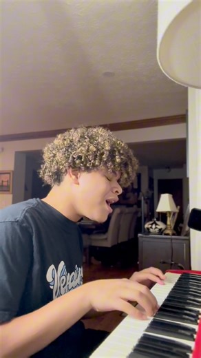 5.8K views · 177 reactions | Pompeii by Bastille! This song brings back so many memories fr #cover #vocals #singing #singer #musician #music | James Wimbley Music | Facebook