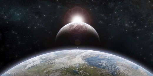 5 'facts' about Earth’s sun and moon that are absolutely false
