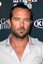 Sullivan Stapleton | Actor, Producer