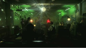 【EGO-WRAPPIN'】結成20周年を迎え11月にメモリアルワンマンライブを武道館で開催！オールタイムベスト＆カバー盤リリースも 今年結成20周年を迎えたEGO-WRAPPIN'がベスト＆カバーアルバム「ROUTE 20 HIT THE ROAD」を4月20日にリリースする。さらに、本作を携えたワンマンライブ『EGO-WRAPPIN’ memorial live』を11月27日(日)東京・日本武道館で開催。チケットはイープラスで[4/2(土)10:00～5/10(火)23:59]オフィシャル先着先行受付中！ アニバーサリーイヤーを飾る最新作「ROUTE 20 HIT THE ROAD」は3枚組仕様となり、開放的に音楽を体感できる“野外で聴くベストな選曲”のDISC 1には「love Scene」「くちばしにチェリー」「GO ACTION」「サニーサイドメロディ」など全12曲、新曲を含むしっとりまったりと“屋内で聴くベストな選曲”のDISC 2には新曲を含む全12曲を収録予定。そしてお馴染みから新アレンジを施したものまでメンバー2人のルーツをも感じさせる“初のスタジオ録音カヴァー・ア