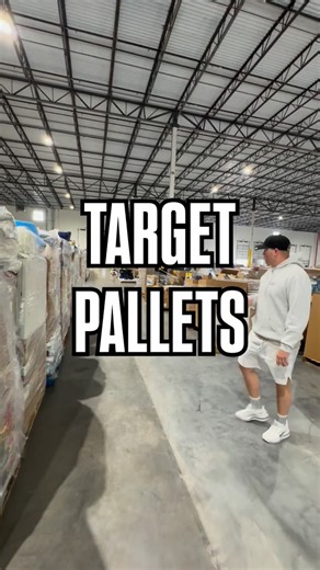 Target pallets just dropped and they’re loaded. Coolers, plants, baby gear, lights, shelves, blankets, all from Target. Whether you’re flipping for profit or keeping the goods for yourself, this is where the wins happen. Find your perfect pallet and make it yours before someone else does. 📍10847 Bailey Rd, Cornelius, NC 28031 🕘 Open Mon-Sat | 9AM – 5PM 📞 Call/Text: (704) 228-3928 📧 deals@cltwholesale.net #cltwholesale #liquidation #charlottenc #targetpallets #reselllife #wholesaledeals #flip