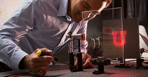 Scientists Develop a Lensless Camera That Uses a Glass Window Instead