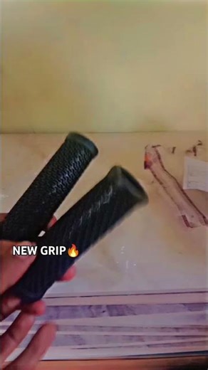 Installing lock on grip in my cycle #short #ytshorts #lockongripinstallisation #lockongrips #mtb