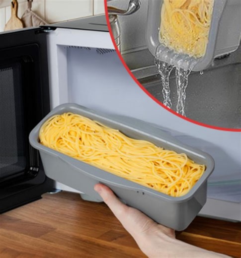 Microwave Pasta Cooker with Strainer Lid