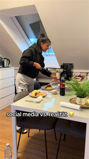 Social Media vs. Realität: Lustige Paarkomödie