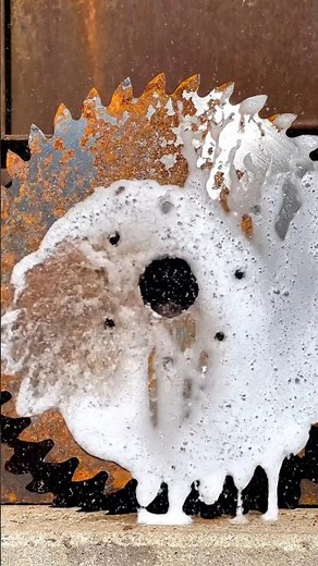 Rust Removal Spray Instantly Melts Corrosion #rustremoval #spray #cleaning #satisfying