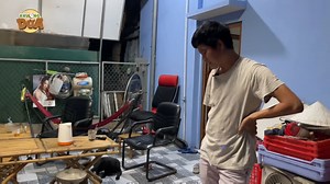 1.1M views · 10K reactions | Ba vợ Khương Dừa 62 tuổi lần đầu thấy con cua 1 ký, bữa nay KD chi 1 triệu mua ăn thử cho biết luôn, bao ngon nha ông bà cô chú anh chị!! | Khương Dừa | Facebook