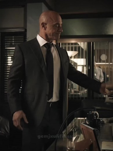 #EO: this crossover was everything but I need the crossover where they kiss !! || #gemjxulifilms_ #bensleredit #oliviabenson #elliotstabler