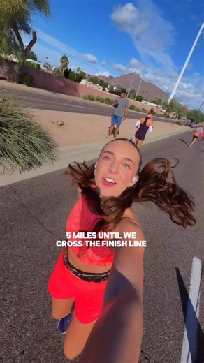 36K views · 95 reactions | @everywomansmarathon has my ❤️ The kindness, the support, the smiles, the waves, SO many shared miles, SO MUCH LOVE AND SUPPORT!! Seriously I can’t believe how incredible this environment is. We had a blast all day long. S/O to the volunteers! Thanks for your help and keeping us fueled and supported!! THANK YOU!! Fun seeing you on course today!! 殺 #trumoo @trumoo #everywomansmarathon #marathon #finishline #runwithrylee | RyleeJade.FIT | Facebook