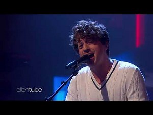 The Ellen Show: Charlie Puth Performs "Light Switch"