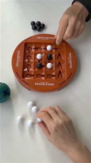 Orbital logic chess can train children's logical thinking and strategic planning abilities.