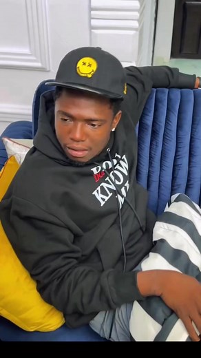 9.1K views · 293 reactions | Your boy Shanks #litgang #shankcomic #shankcomics #comedyskit #reels #happyweekend #behappy #shanks #viral #fbreel #naijacomedy #capcut | Entertainment Box | Facebook