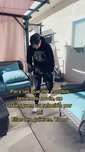 Understanding Posture and Body Language in Communication