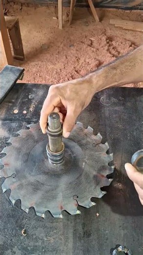 Putting a saw blade on the router to cut wood #wood