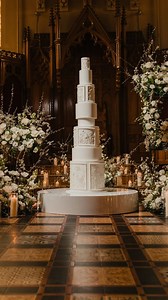 202 reactions · 7 comments | FONDANT CAN BE MODERN... There are...