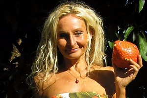 This Woman Has Only Eaten Fruit for 33 Years—But Why?