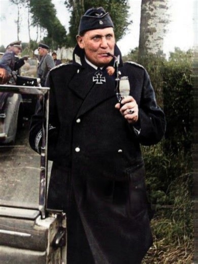 HistoryMeetsYou 🪖⚔️ on Instagram: "Hermann Göring Hunting Pipe from the estate of Carinhall 1937 Follow for more @historymeetsyou Göring was given the title of Reichsjägermeister (the nation’s Chief Hunter), an office he held the most dear of all his many responsible positions, and as the nation’s Chief Hunter and Forest manager he took every opportunity to don his hunting togs and enter once more the sacred forest of the Schorfheide where his home and hunting lodges were located. To fit his pa