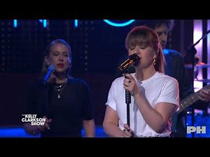 Kelly Clarkson - All Night Parking (interlude) (Cover Adele) (Live on The Kelly Clarkson Show)