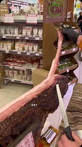 La mezzena di speck del Trentino! Sapete cosa significa la parola speck? #speck #prosciutto #madeinitaly #trentino #food #cibosano #salumeria #sodifor2 #italianfood | Salumeria Sodifor2