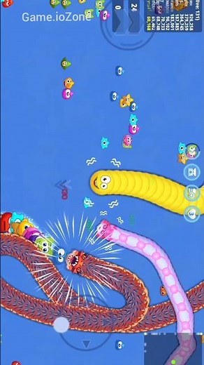 Slither.io Biggest Snake ||Epic Worm Zone.io Gameplay||🐍 #shortsfeed #wormszone #cacingbesar