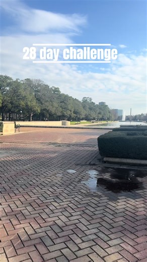 Day 13/28 | 3 miles to clear my head and remember that not every workout needs to be in a structured room to count 👌🏾 28 medium with @Practice with Tiff | pilates #walking #fatlossover40 #nature#activerestday #houstontexas