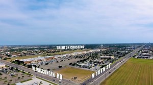 Come home to North Pointe, an extraordinary master planned community of custom-built homes in McAllen, TX. Nestled between the city’s best amenities and the quiet outskirts of town, you’ll find everything you need to design and build your dream home. ✨ONLY 8 lots available left! With no construction loan needed, don't miss out on this opportunity to start your dream life as a homeowner! ✨ Raise your expectations and RESERVE your lot today! ✨ 🏠 | Villa Homes