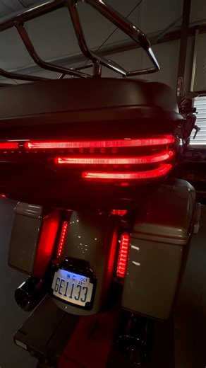 4.6K views · 73 reactions | SEQUENTIAL ▶️▶️▶️ ProBEAM Tour Pak light lets you customize the turn signal flash pattern. Plug and Play installation on OEM King/Ultra tour paks with a Lifetime Warranty! .#customdynamics #dragspecialties #harleydavidson #bagger #electraglide #ultraclassic #ultralimited #triglide #ledlights #ledturnsignals | Custom Dynamics Motorcycle LED Lights & Accessories | Facebook