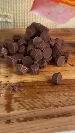 Heaven in a Bowl (or Girdle Buster?) - No-Bake Dessert You'll Devour!