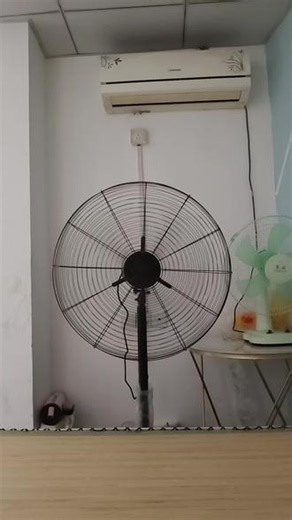 #工业风扇 空调费电，还是吹风扇吧！