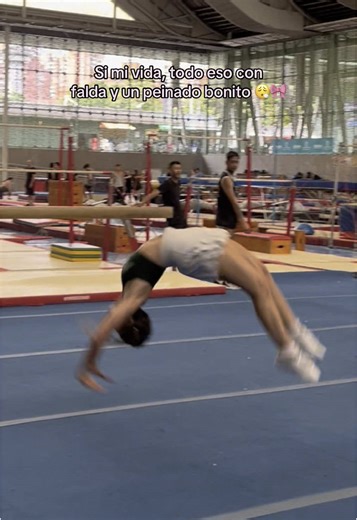 Cheerleading y Estilo: Peinados para Porristas