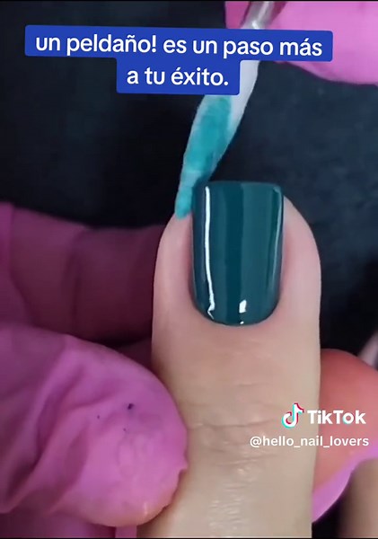 Nail Art Expert Tips and Tutorial for Stunning Designs
