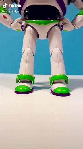Pixar Spotlight Series Buzz Lightyear Action Figure Collection