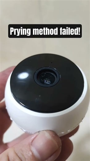 Peek inside a dead Xiaomi CCTV Mi Security camera.