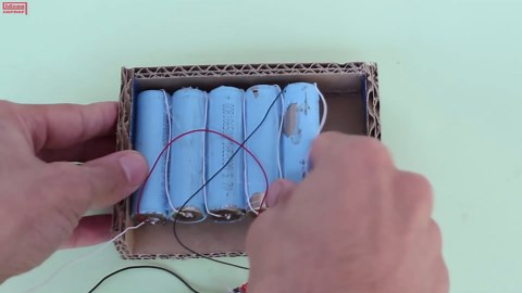 How to Make a Emergency Solar Power Bank Charger
